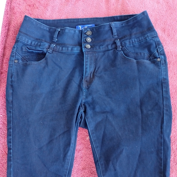 Vior levanta pompis jeans/ butt lifting jeans Capri shorts size 14 - Picture 3 of 11